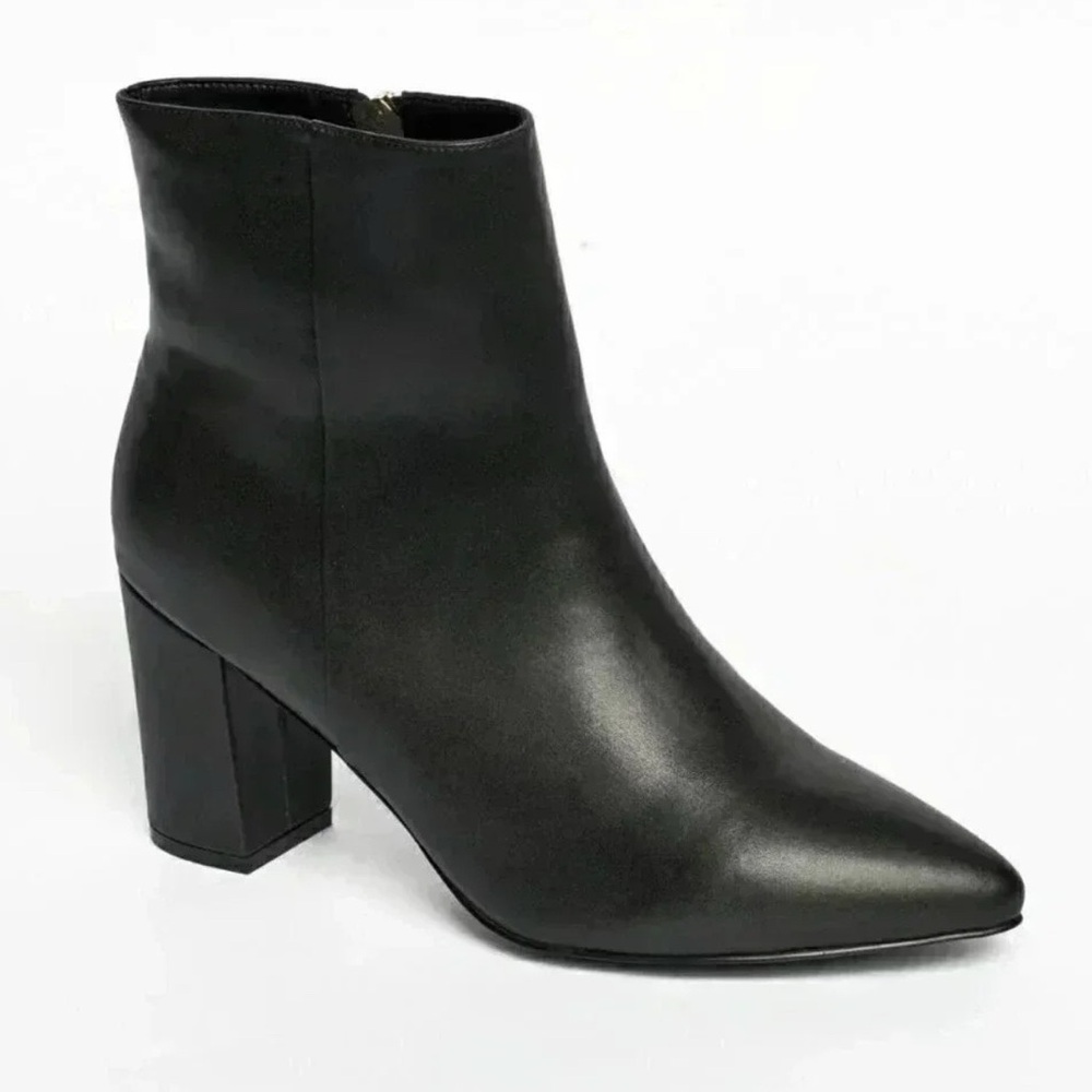 New Smash Shoes Women's Chiku Chunky Heels Ankle Boots